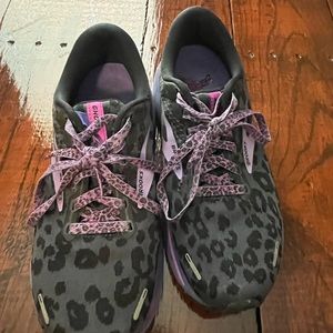 Brooks Ghost 14 Size 7